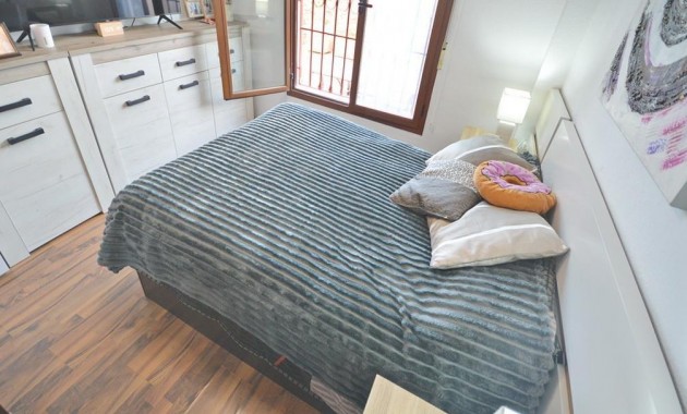 Sale - Apartment / flat -
Torrevieja - Zona los Frutales