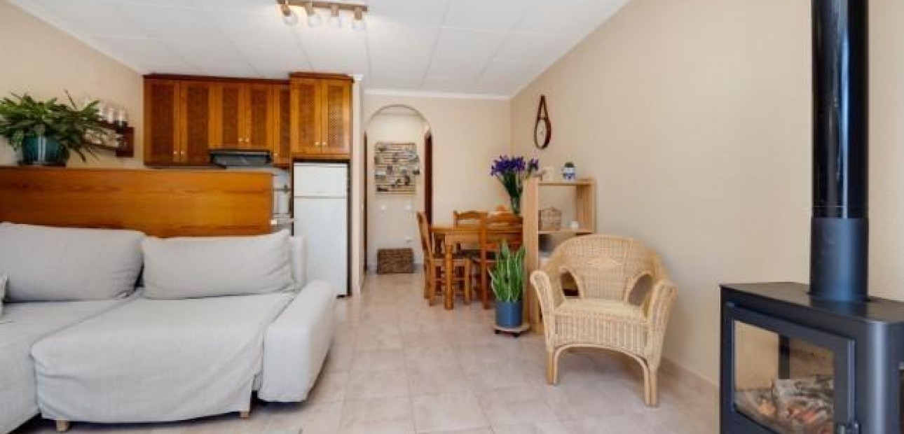 Venta - Bungalow -
Torrevieja - El limonar