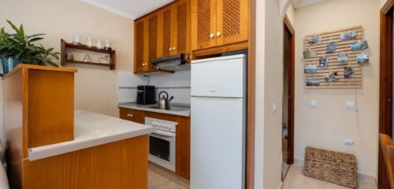 Venta - Bungalow -
Torrevieja - El limonar