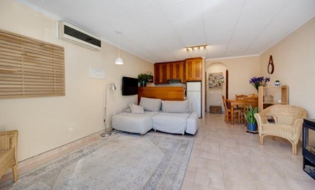 Venta - Bungalow -
Torrevieja - El limonar