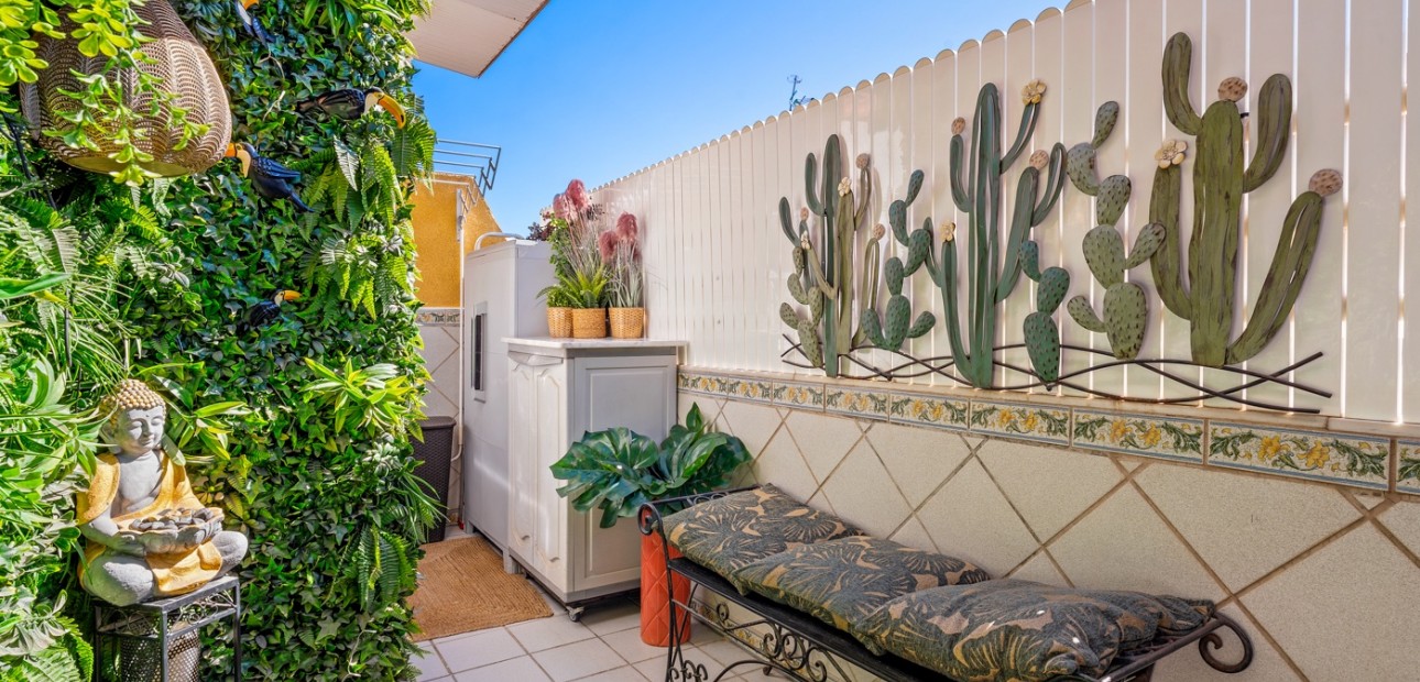 Venta - Apartamento / piso -
Torrevieja - Torrevieja - Centre