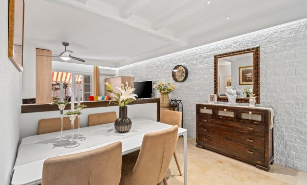 Venta - Apartamento / piso -
Torrevieja - Torrevieja - Centre