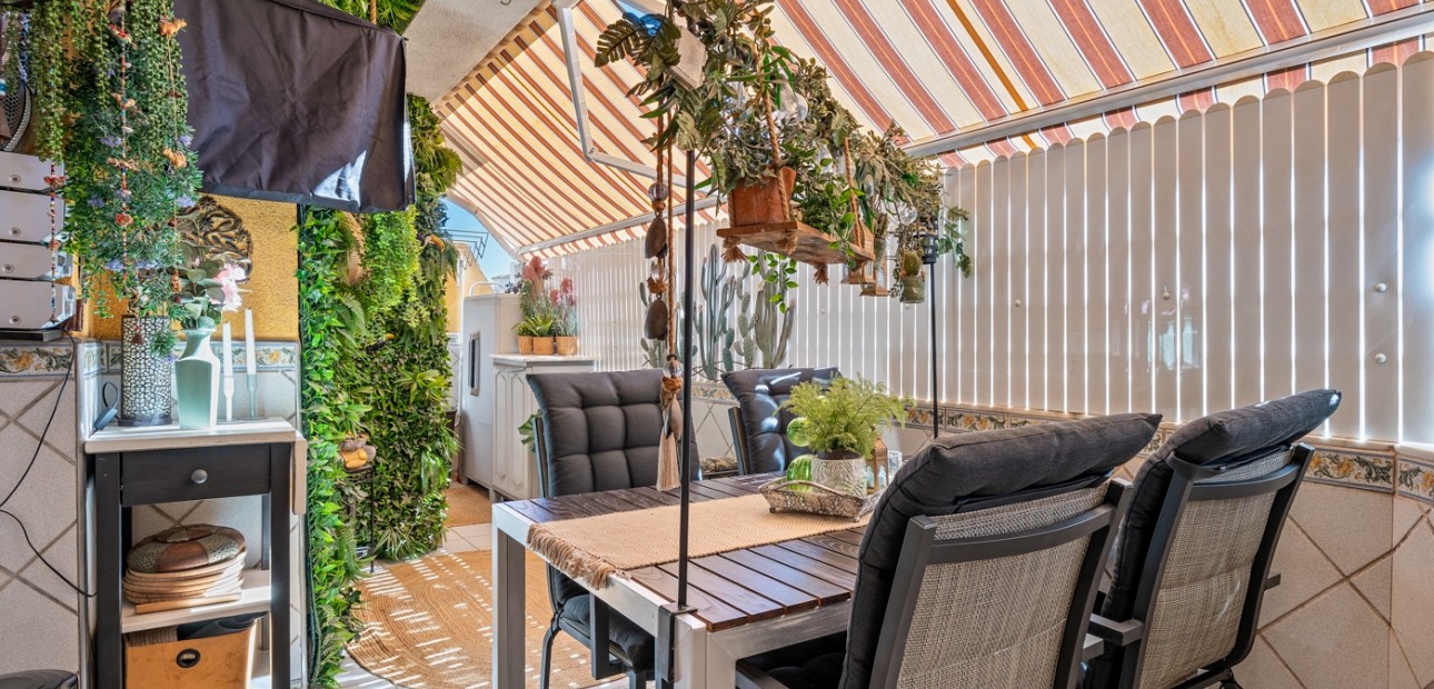 Venta - Apartamento / piso -
Torrevieja - Torrevieja - Centre