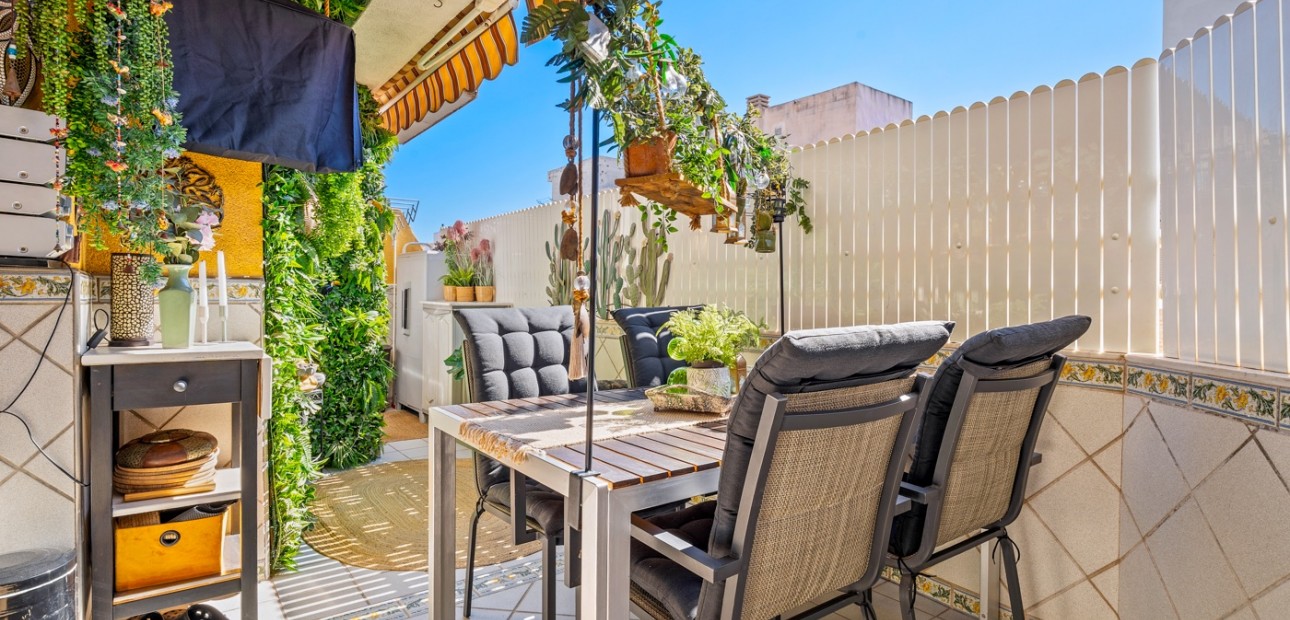 Venta - Apartamento / piso -
Torrevieja - Torrevieja - Centre