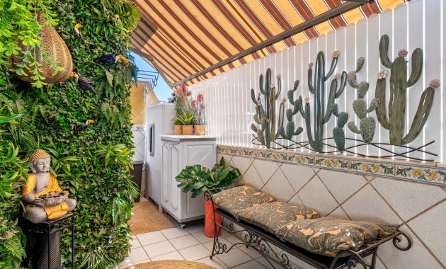 Venta - Apartamento / piso -
Torrevieja - Torrevieja - Centre