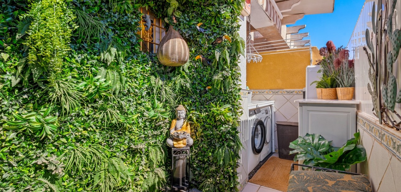 Venta - Apartamento / piso -
Torrevieja - Torrevieja - Centre