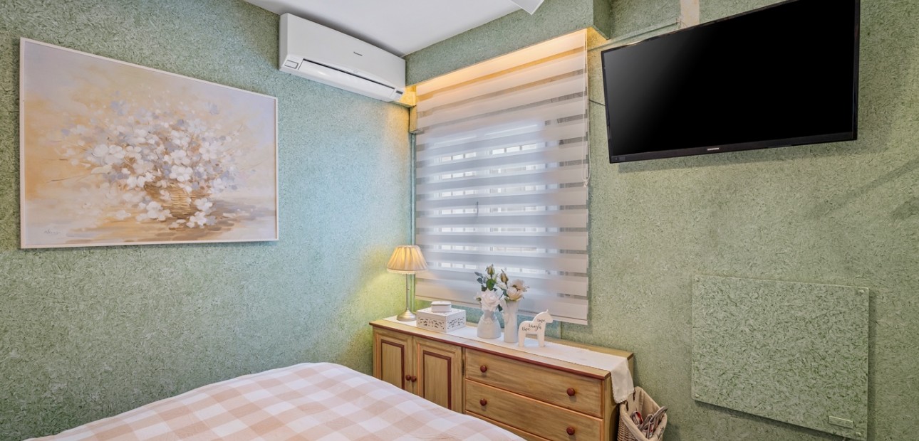 Venta - Apartamento / piso -
Torrevieja - Torrevieja - Centre