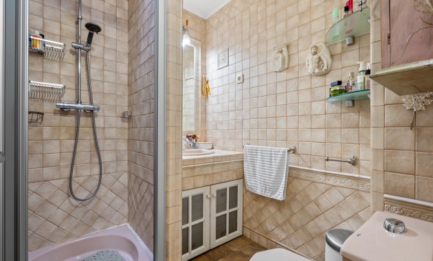 Venta - Apartamento / piso -
Torrevieja - Torrevieja - Centre