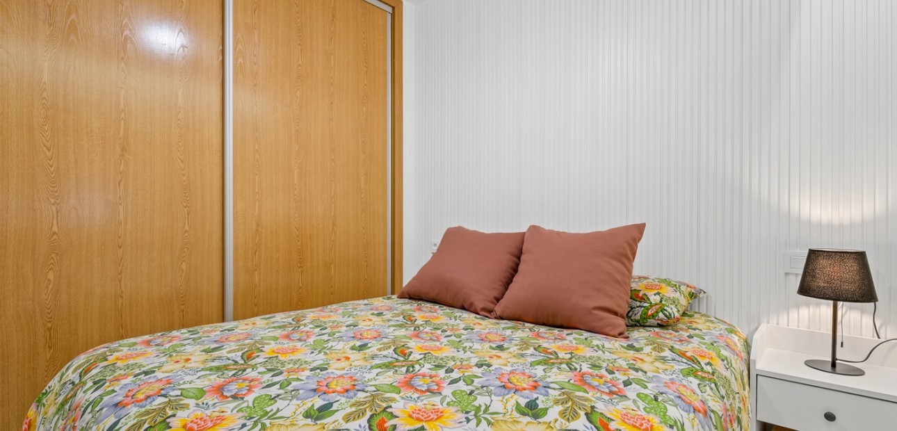 Venta - Apartamento / piso -
Torrevieja - Torrevieja - Centre