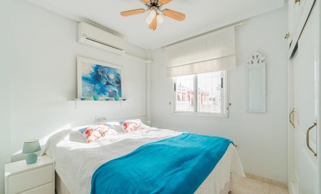 Venta - Terraced house -
Orihuela Costa - Playa Flamenca