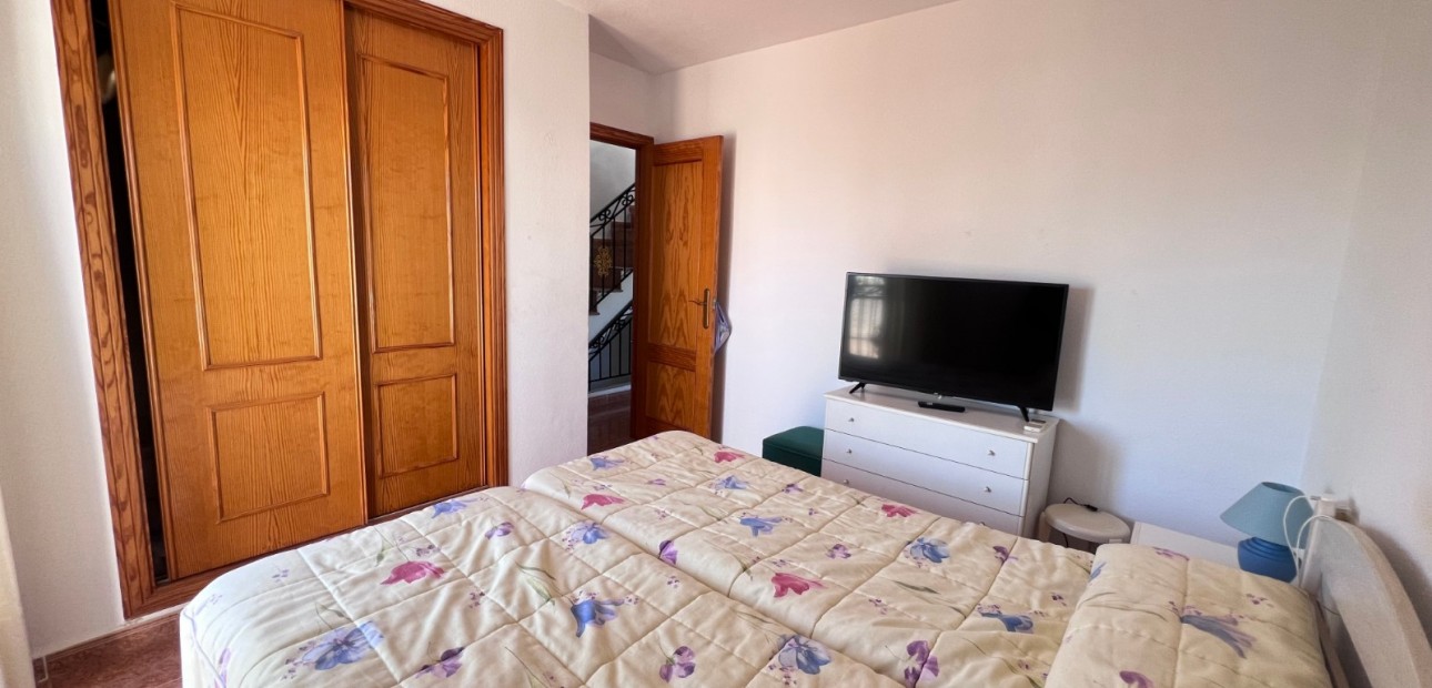 Venta - House -
Entre Naranjo - Vistabella Golf