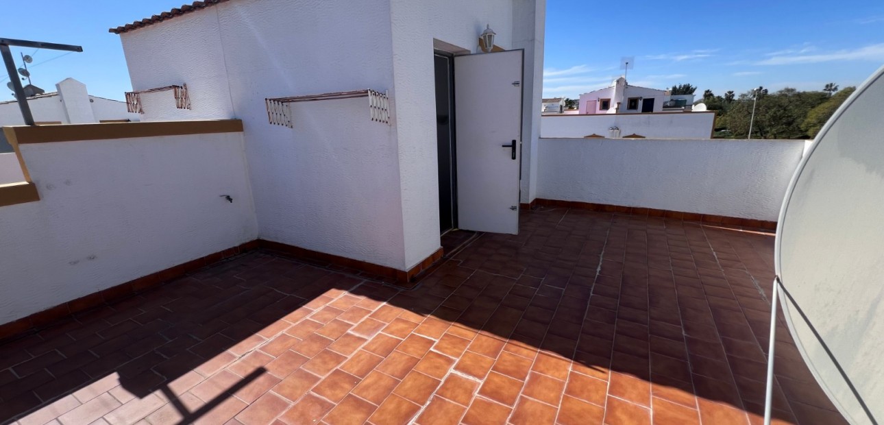 Venta - House -
Entre Naranjo - Vistabella Golf