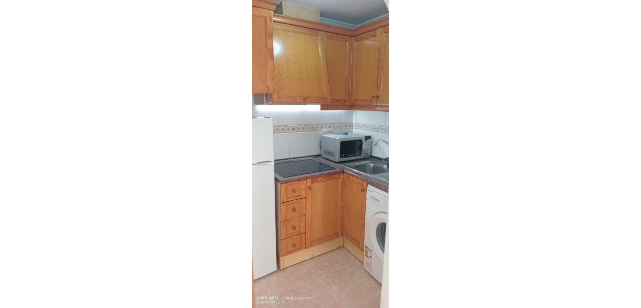 Herverkoop - Appartement / flat -
Torrevieja - La Mata pueblo