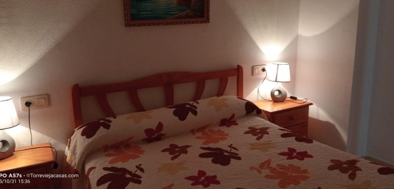 Herverkoop - Appartement / flat -
Torrevieja - La Mata pueblo