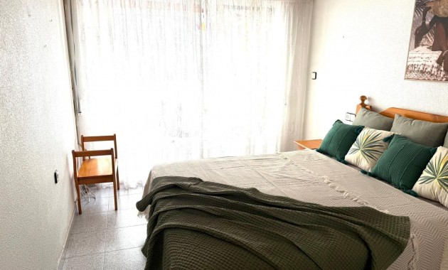 Sale - Apartment / flat -
Torrevieja - Estacion de autobuses