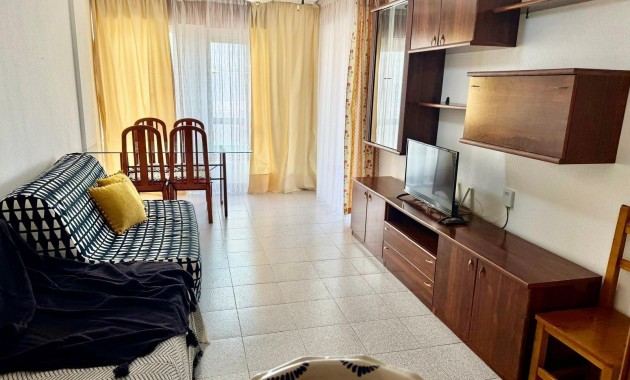 Sale - Apartment / flat -
Torrevieja - Estacion de autobuses