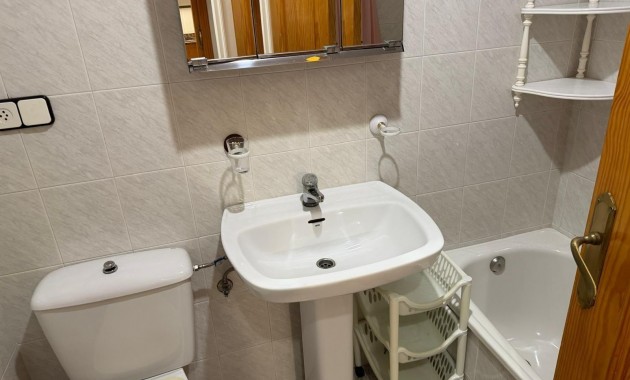 Sale - Apartment / flat -
Torrevieja - Estacion de autobuses