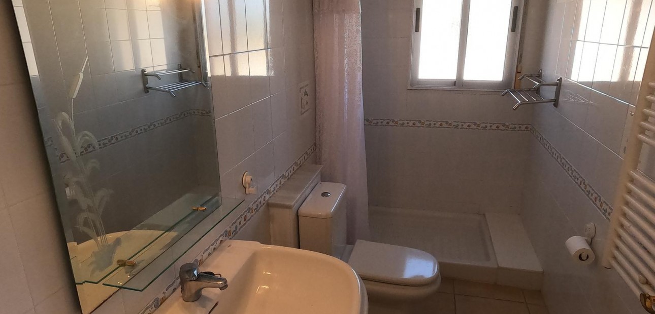 Herverkoop - Detached Villa -
Algorfa - La Finca Golf Resort