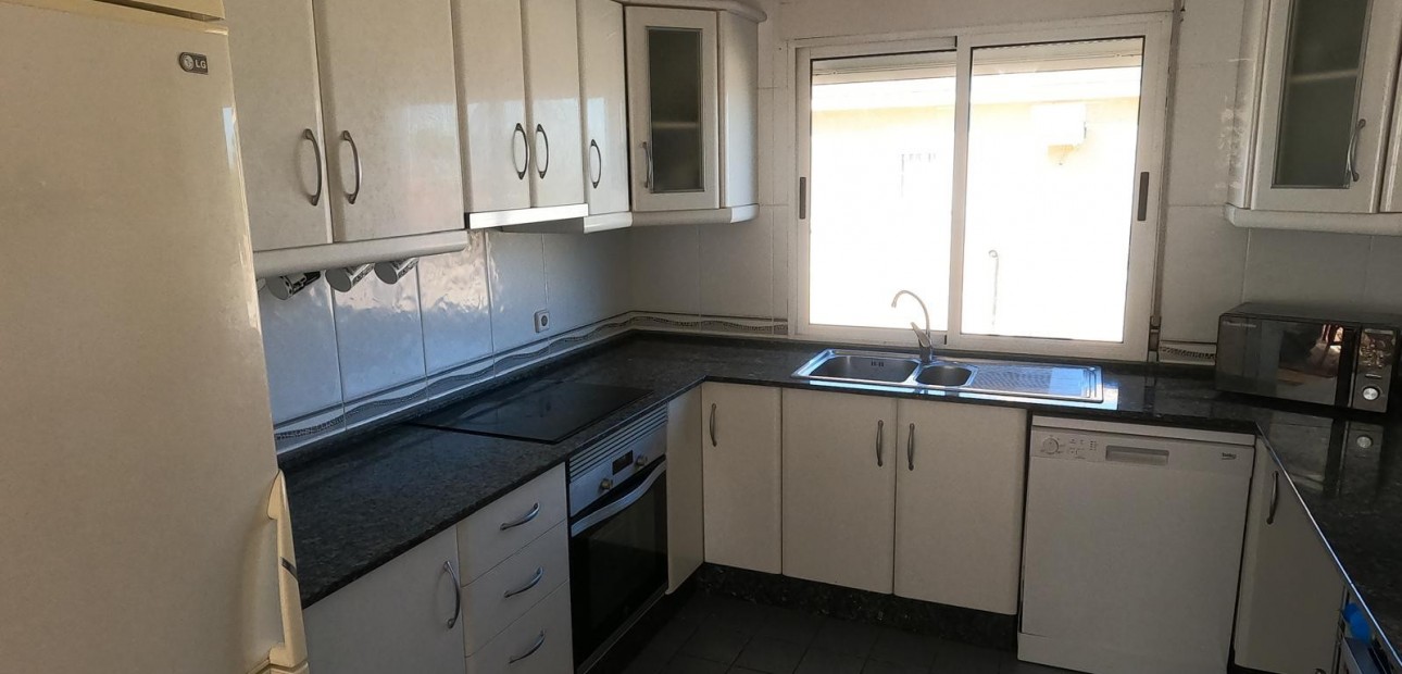 Herverkoop - Detached Villa -
Algorfa - La Finca Golf Resort