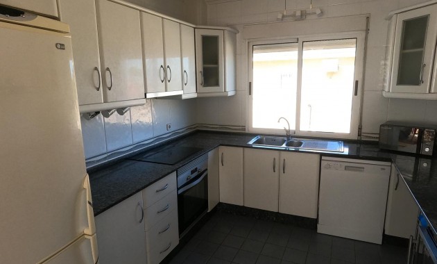 Herverkoop - Detached Villa -
Algorfa - La Finca Golf Resort