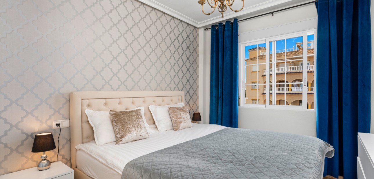 Venta - Apartamento / piso -
Orihuela Costa - Lomas de Cabo Roig