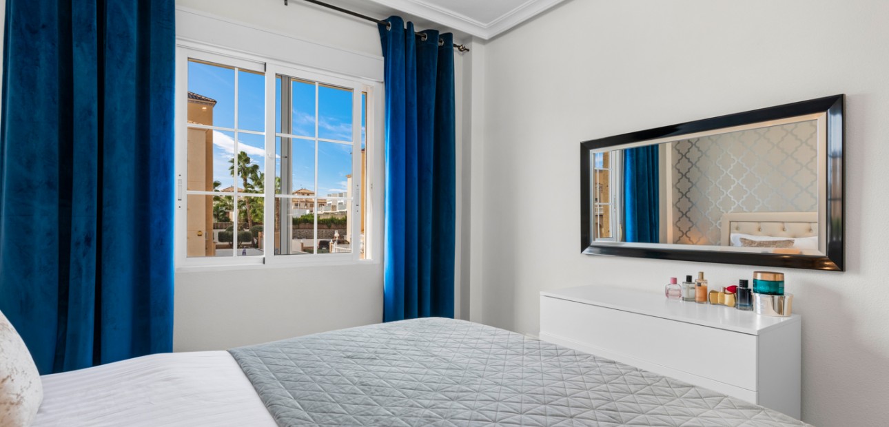 Venta - Apartamento / piso -
Orihuela Costa - Lomas de Cabo Roig