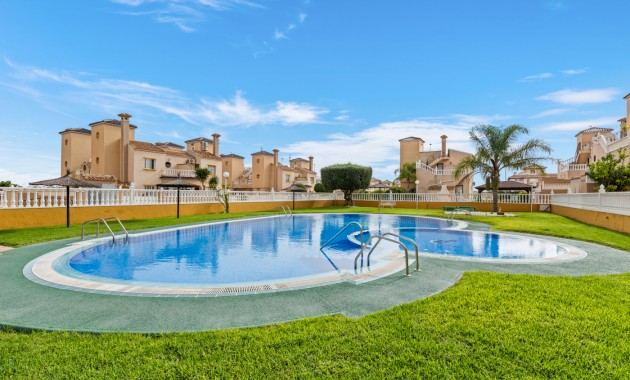 Venta - Apartamento / piso -
Orihuela Costa - Lomas de Cabo Roig