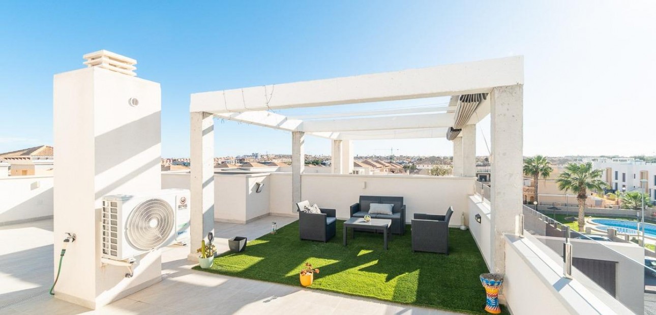 Herverkoop - Appartement / flat -
Orihuela Costa - PAU 26