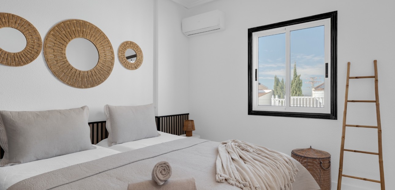 Sale - Bungalow -
Ciudad Quesada - Ciudad Quesada - Rojales