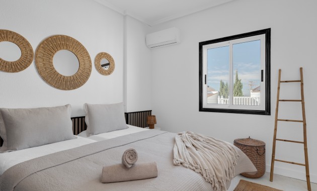 Sale - Bungalow -
Ciudad Quesada - Ciudad Quesada - Rojales