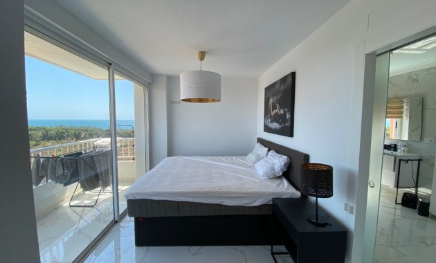 Herverkoop - Appartement / flat -
Torrevieja - Punta Prima