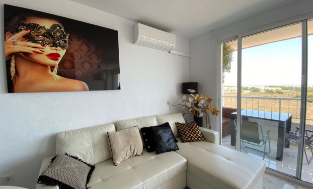 Herverkoop - Appartement / flat -
Torrevieja - Punta Prima