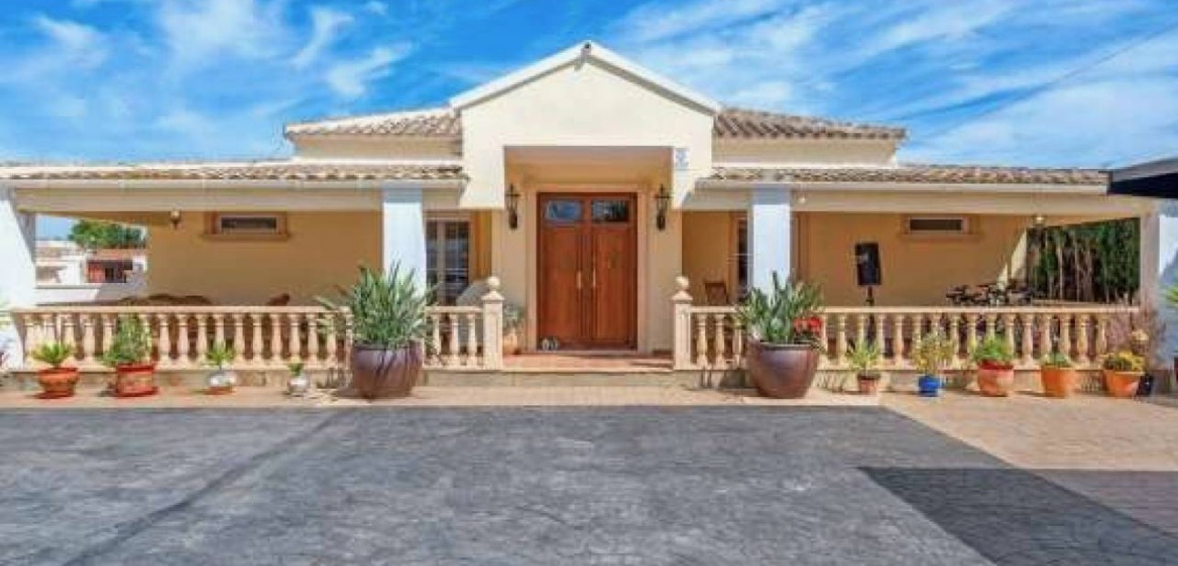 Herverkoop - Villa -
Las Heredades - Heredades