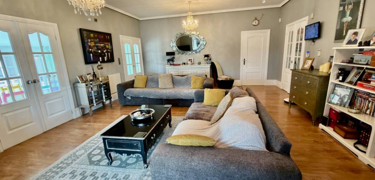 Herverkoop - Villa -
Las Heredades - Heredades