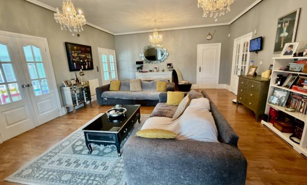 Herverkoop - Villa -
Las Heredades - Heredades