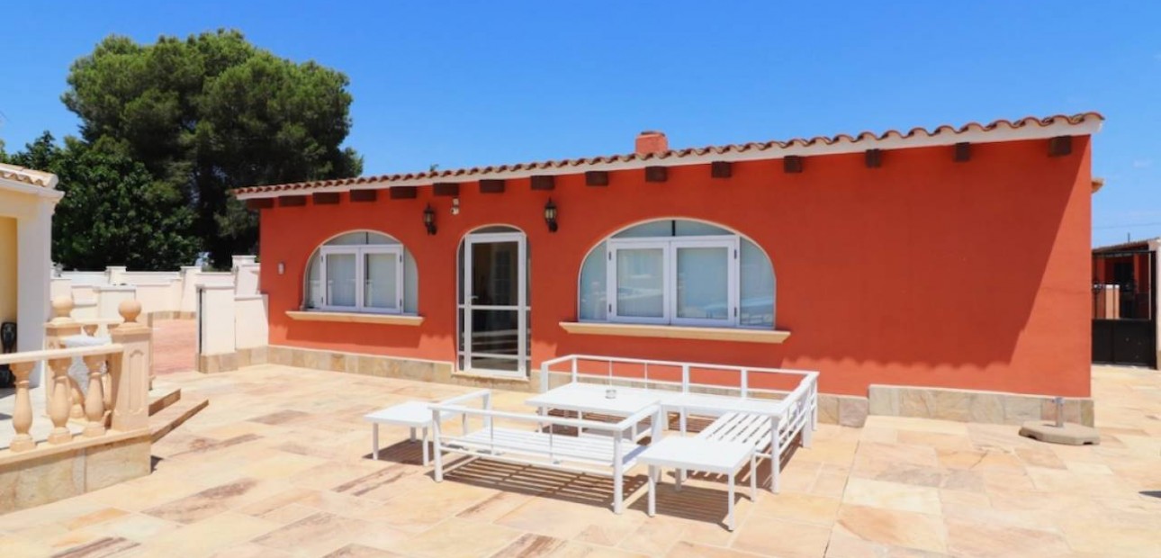 Herverkoop - Villa -
Las Heredades - Heredades