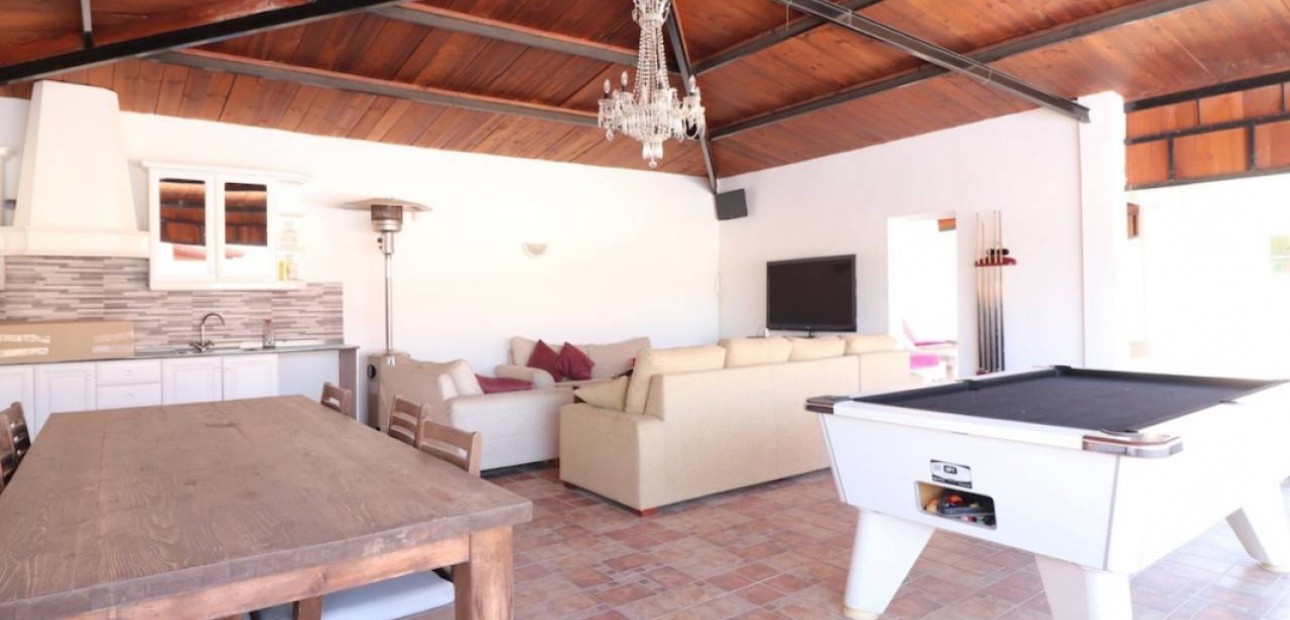 Herverkoop - Villa -
Las Heredades - Heredades