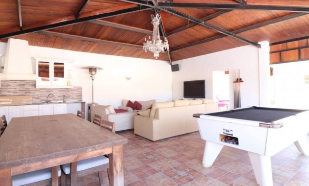 Herverkoop - Villa -
Las Heredades - Heredades