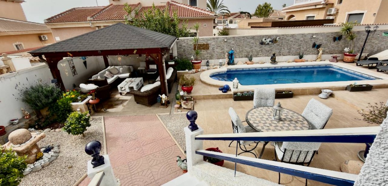 Venta - Villa -
Ciudad Quesada