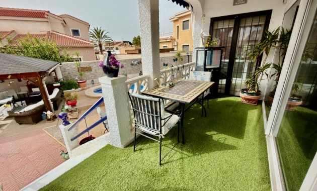 Venta - Villa -
Ciudad Quesada