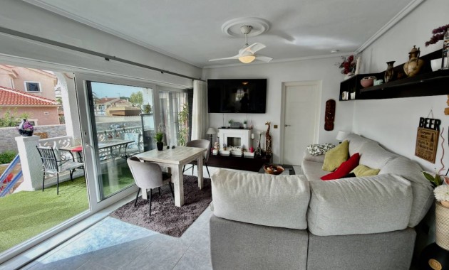 Venta - Villa -
Ciudad Quesada