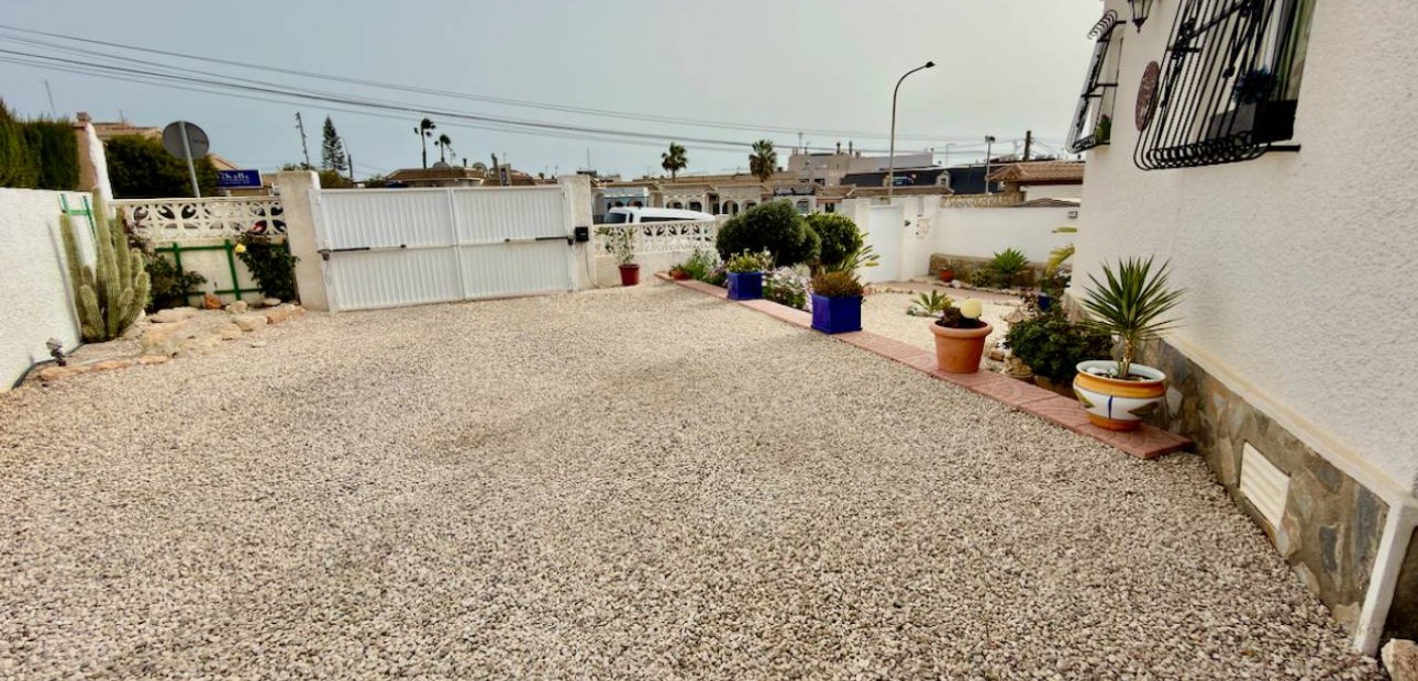 Venta - Villa -
Ciudad Quesada