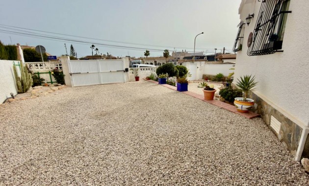 Venta - Villa -
Ciudad Quesada