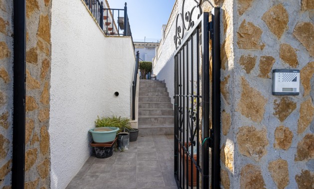 Herverkoop - Detached Villa -
Bigastro - Villas Andrea