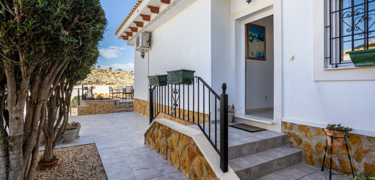 Herverkoop - Detached Villa -
Bigastro - Villas Andrea