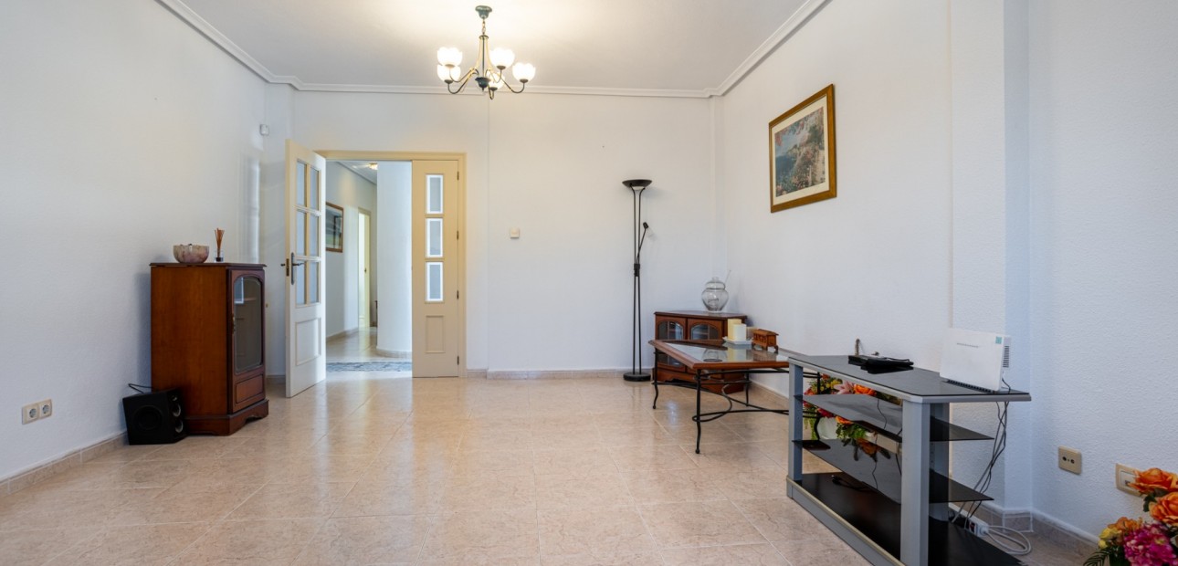 Herverkoop - Detached Villa -
Bigastro - Villas Andrea