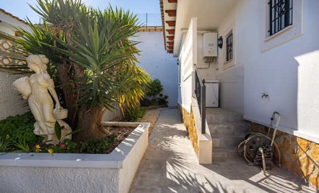 Herverkoop - Detached Villa -
Bigastro - Villas Andrea