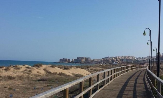 Herverkoop - Penthouse -
Torrevieja - Estacion de autobuses