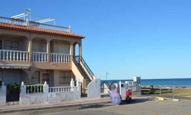 Herverkoop - Penthouse -
Torrevieja - Estacion de autobuses