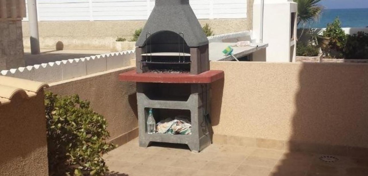 Herverkoop - Penthouse -
Torrevieja - Estacion de autobuses